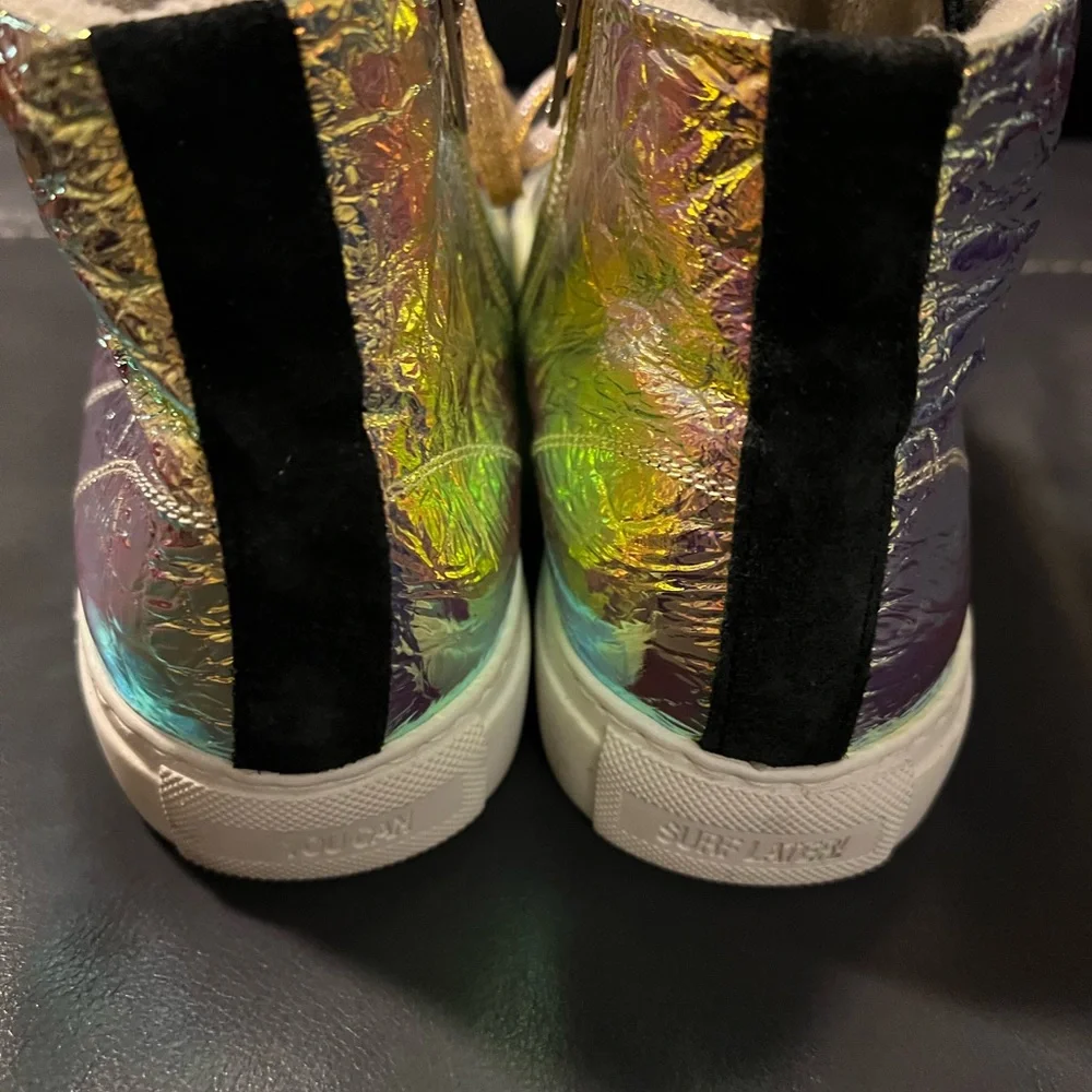 P448 shoes size 9.5